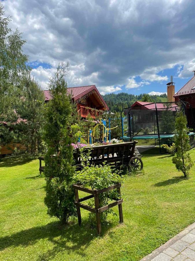 Slovyanka Hotel スラブスク エクステリア 写真