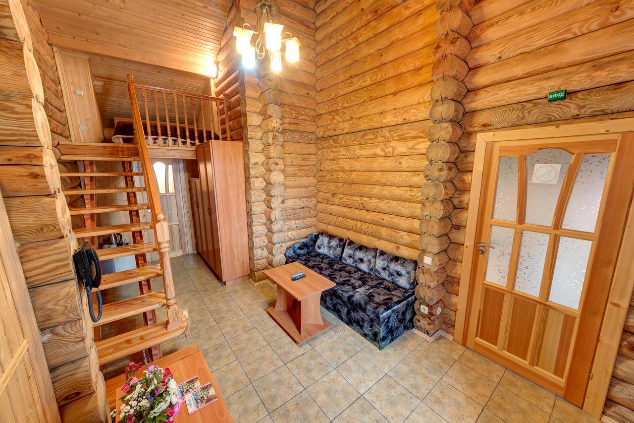 Slovyanka Hotel スラブスク エクステリア 写真