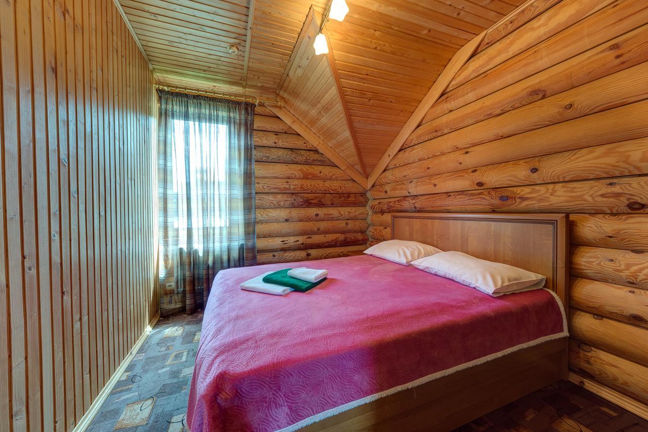 Slovyanka Hotel スラブスク エクステリア 写真