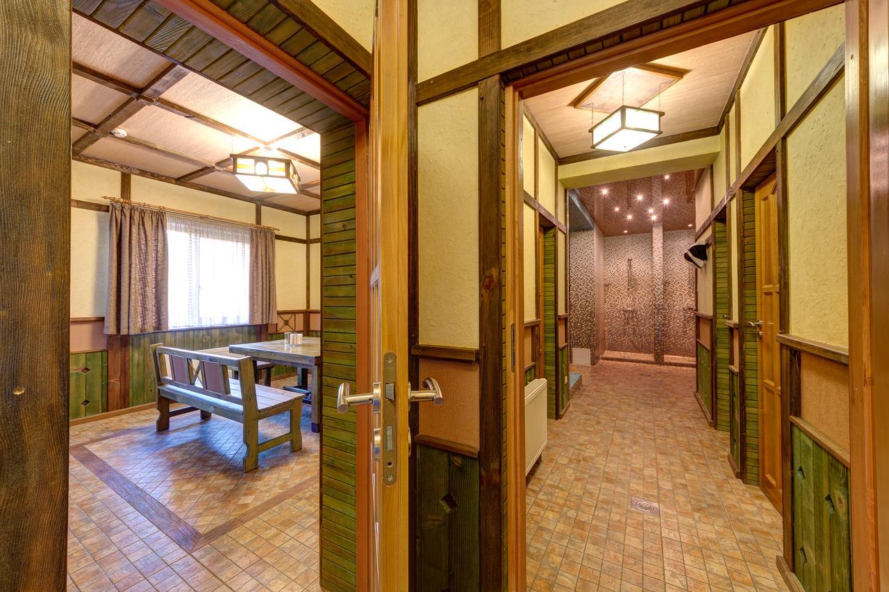 Slovyanka Hotel スラブスク エクステリア 写真