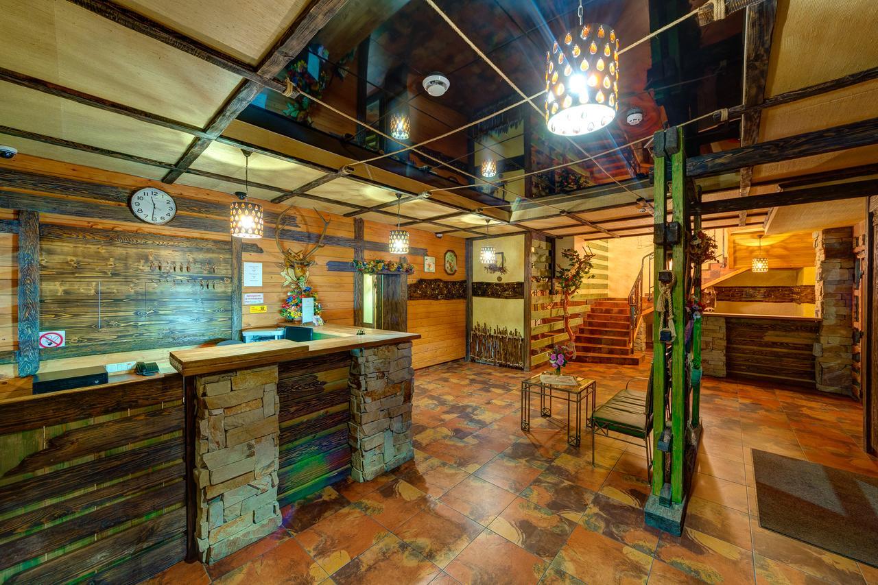 Slovyanka Hotel スラブスク エクステリア 写真